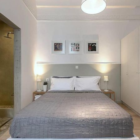 Athens Center Modern Apt In Art Nouveau Building Buitenkant foto